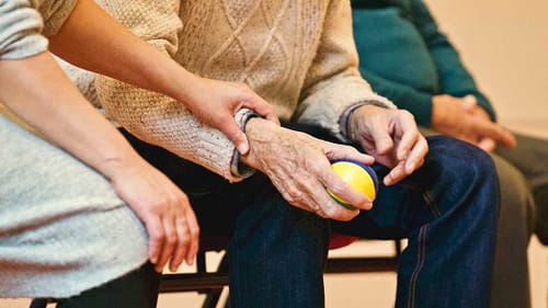 La importancia de la ayuda a domicilio para personas mayores